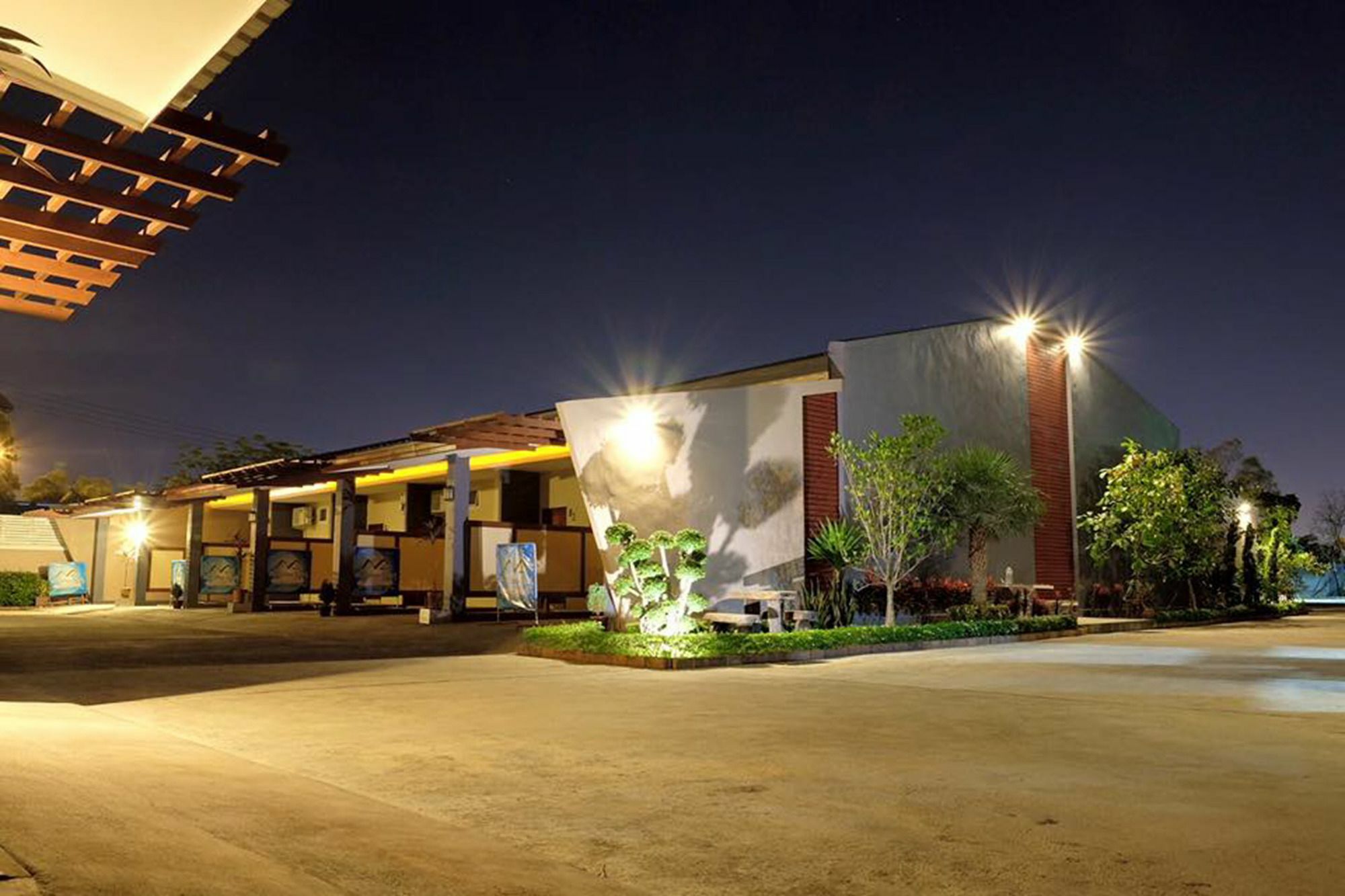N2 Pattaya Resort Nong Prue Exterior foto